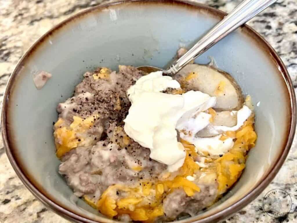 ground-venison-potatoes-and-cheese-casserole-.jpg