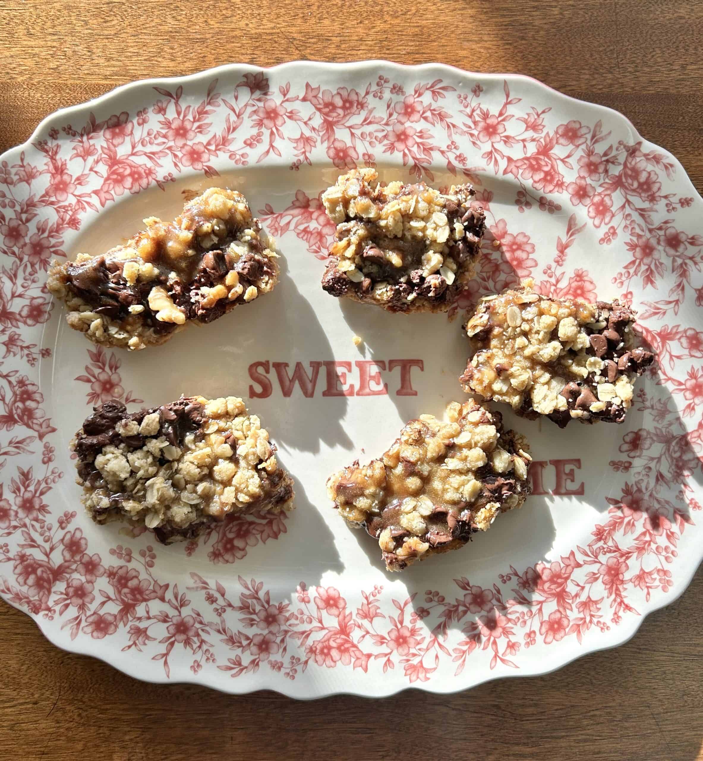 caramel-oatmeal-chewy-bars-on-decorative-vintage-plate-