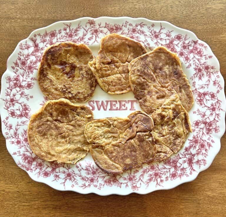 persimmon-pancakes-on-serving-dish