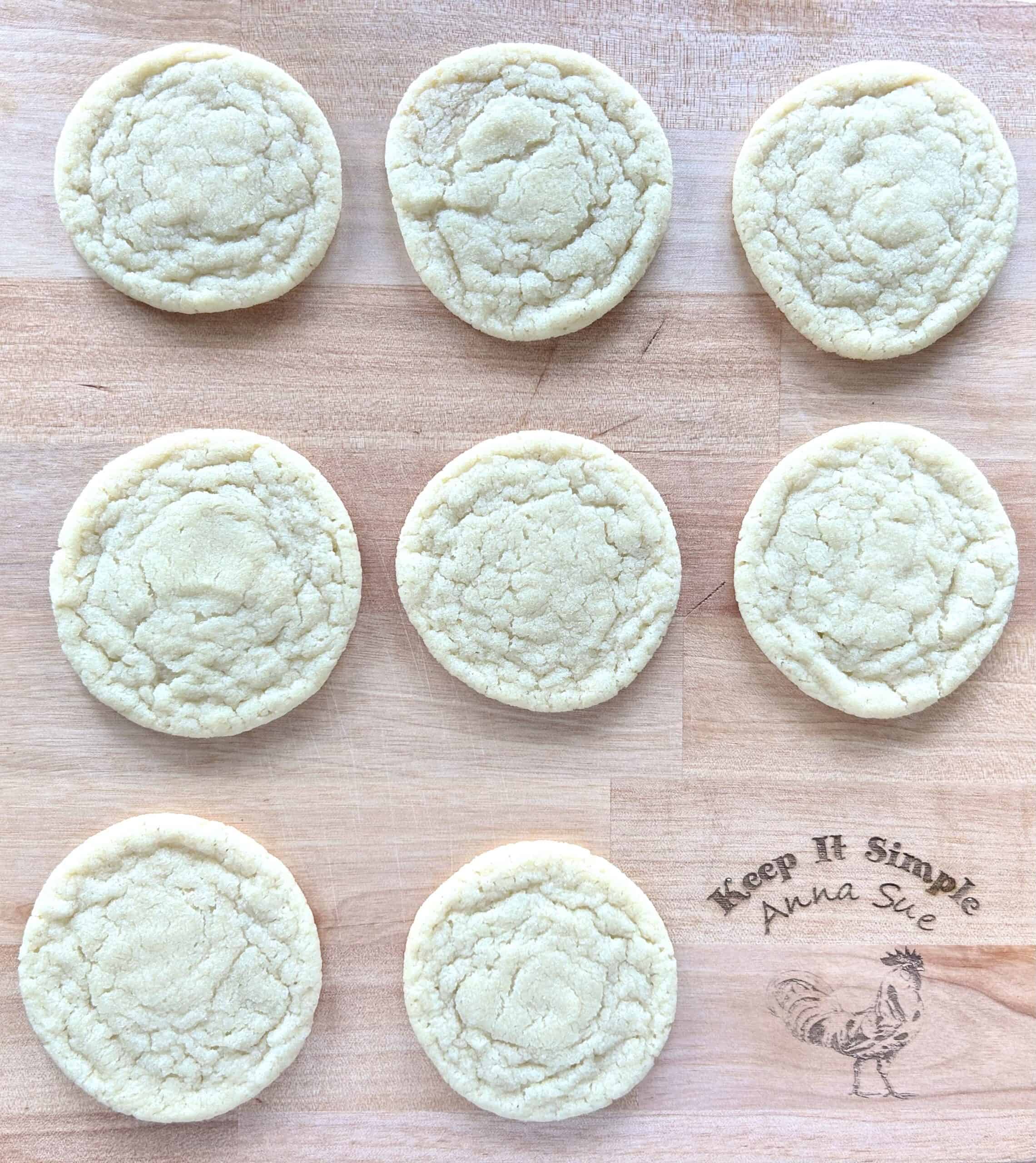 Potbelly-copycat-sugar-cookies-baked-to-perfection-and-displayed-on-a-cutting-board