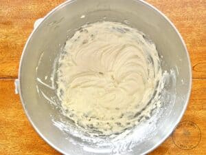 cream-cheese-frosting-in-a-mixing-bowl.jpg