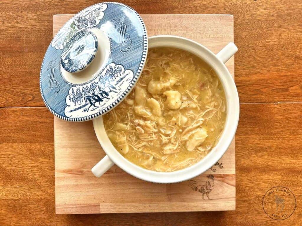 chicken-and-dumplings-with-refrigerated-biscuits.jpg