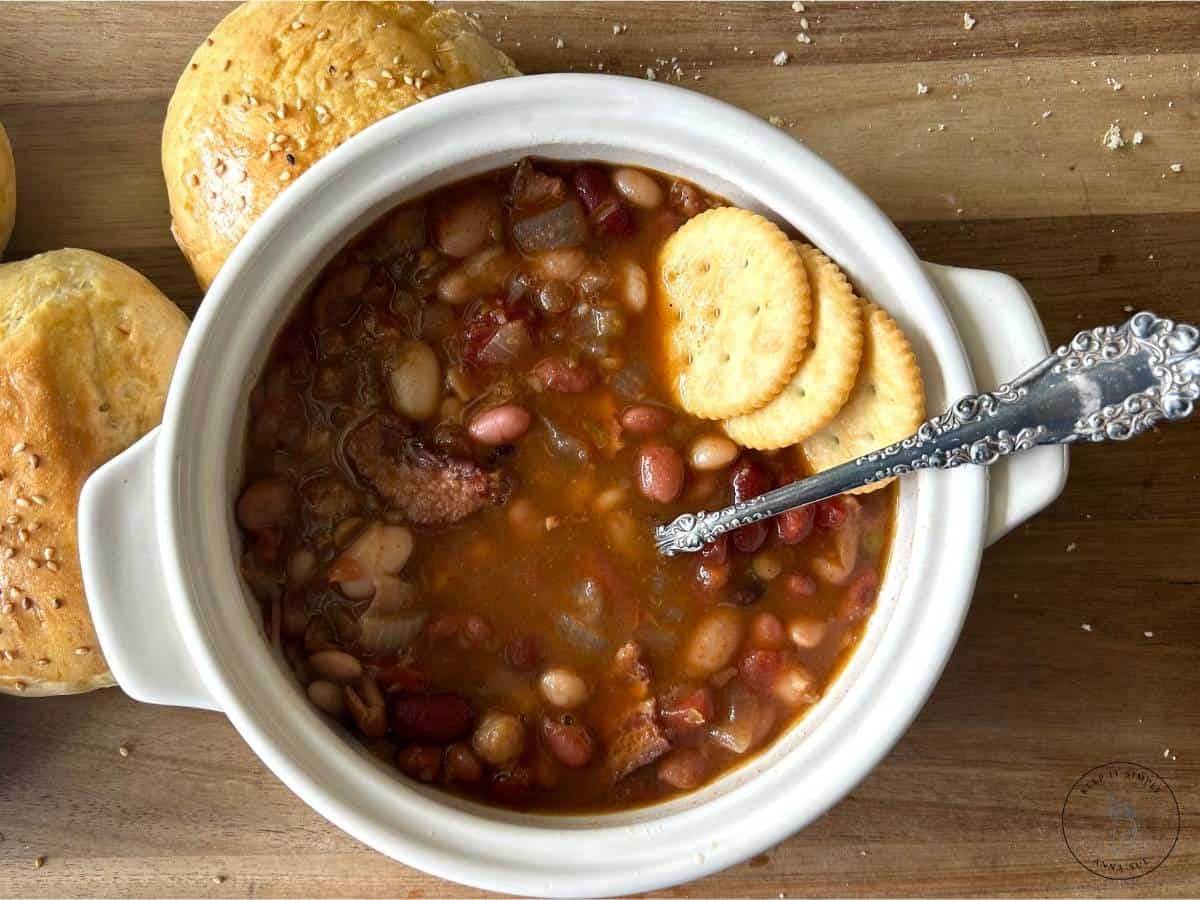 15-bean-and-bacon-crock-pot-soup.jpg